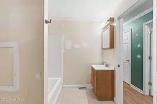 120 Reid Ave, Hamlet, NC 28345 - Photo 18