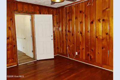 1113 Woodrow Street S, Wilson, NC 27893 - Photo 6