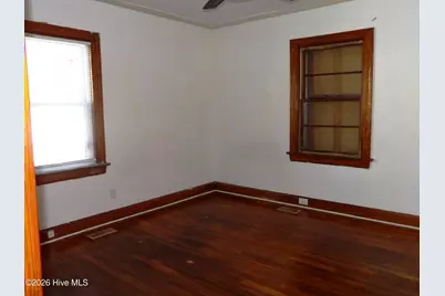 1113 Woodrow Street S, Wilson, NC 27893 - Photo 4