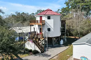 233 NE 75th St, Oak Island, NC 28465 - Photo 2