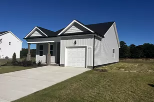 60 W Coulter Ct, Selma, NC 27576 - Photo 2