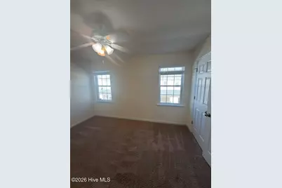 2005 Banister Loop, Jacksonville, NC 28546 - Photo 8