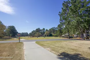 100 Oak Hills Rd, Pinehurst, NC 28374 - Photo 32