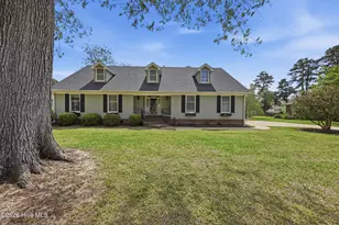 2123 Rivershore Rd, Elizabeth City, NC 27909 - Photo 2