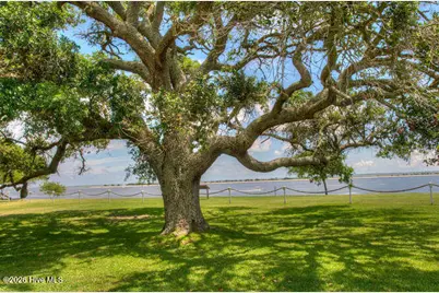 701 N Howe Street #Ste 7, Southport, NC 28461 - Photo 40