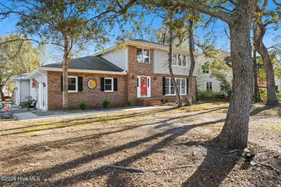 1706 Bay Tree Court SW, Ocean Isle Beach, NC 28469 - Photo 1