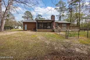 110 Roland Ct, Burgaw, NC 28425 - Photo 40