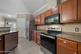 4041 Bluebill Dr, Greenville, NC 27858 - Photo 10
