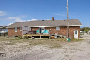 1286 Island Rd, Harkers Island, NC 28531 - Photo 28