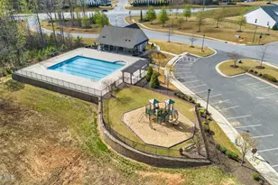 152 E Ravano Dr, Clayton, NC 27527 - Photo 4