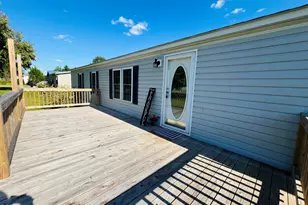 629 Old Snow Hill Rd, Ayden, NC 28513 - Photo 8