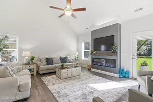 1121 Spincast Rd, Southport, NC 28461 - Photo 12