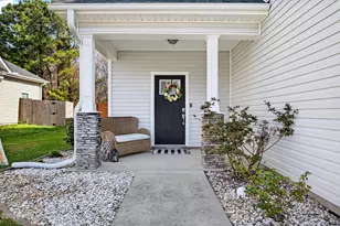 829 Tuscarora Trl, Jacksonville, NC 28546 - Photo 4