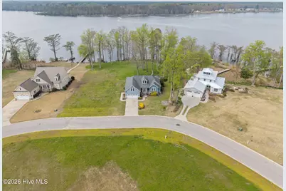 168 W Royal Way, Merry Hill, NC 27957 - Photo 2