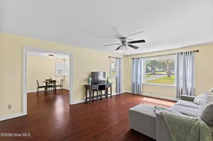 106 Elizabeth St, Richlands, NC 28574 - Photo 8
