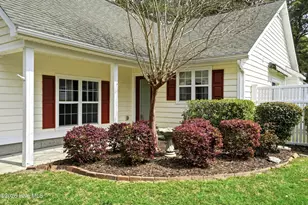 4985 Glen Cove Dr SE, Southport, NC 28461 - Photo 2