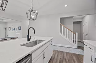 209 E Red Head Cir, Sneads Ferry, NC 28460 - Photo 8