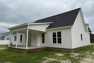 3301 School Vw Dr, Farmville, NC 27828 - Photo 6