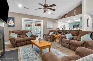 104 Greenview Ct, Hampstead, NC 28443 - Photo 10