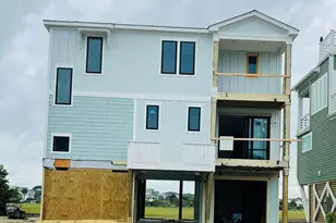 862 Ocean Blvd W, Holden Beach, NC 28462 - Photo 2
