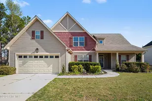 413 Rossendale Dr, Hope Mills, NC 28348 - Photo 2