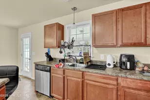 710 Savannah Dr, Jacksonville, NC 28546 - Photo 18