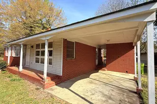 910 Highland Ave, Trent Woods, NC 28562 - Photo 2