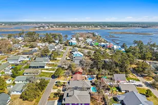 314 NE 61st St, Oak Island, NC 28465 - Photo 68