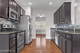 290 Adams Cir, Pinehurst, NC 28374 - Photo 2