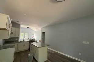 214 Pearl St, Clinton, NC 28328 - Photo 6