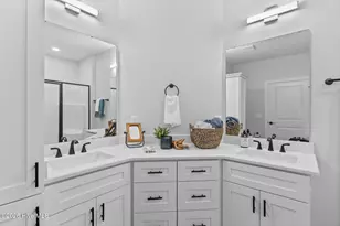 400 Lighthouse Ln, Cedar Point, NC 28584 - Photo 24