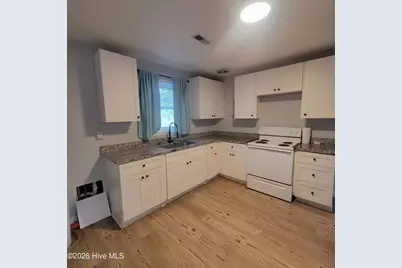 200 S Smith Street, Burgaw, NC 28425 - Photo 10