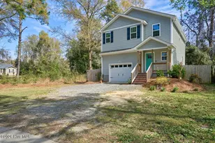 425 S Hardin St, Southern Pines, NC 28387 - Photo 2