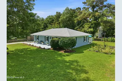 923 N Yaupon Terrace, Morehead City, NC 28557 - Photo 8