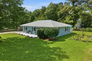 923 N Yaupon Terrace, Morehead City, NC 28557 - Photo 8
