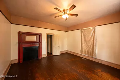 401 N Massey Street, Selma, NC 27576 - Photo 14