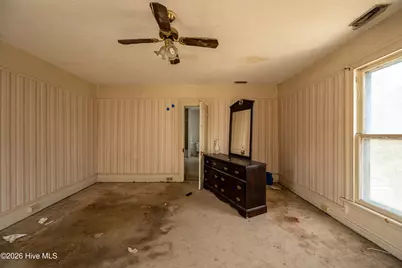 401 N Massey Street, Selma, NC 27576 - Photo 50