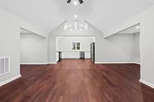 1050 Lakebay Rd, Vass, NC 28394 - Photo 20