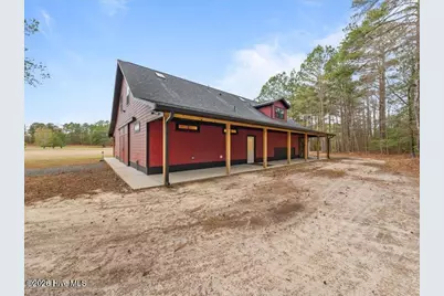 1050 Lakebay Road, Vass, NC 28394 - Photo 8