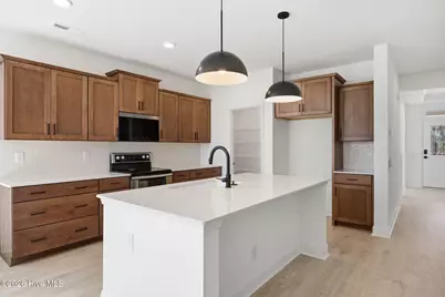 404 Redwater Trail, Aberdeen, NC 28315 - Photo 10