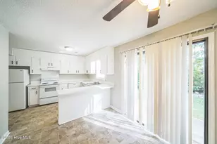 935 B's Barbeque Rd, Greenville, NC 27834 - Photo 10