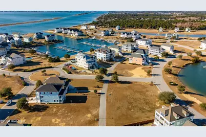 646 Cannonsgate Drive, Newport, NC 28570 - Photo 22