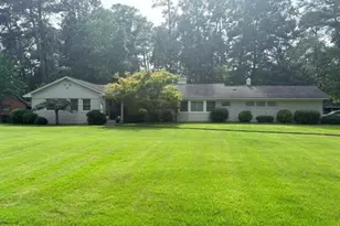 104 Bunn Ave, Rocky Mount, NC 27804 - Photo 2