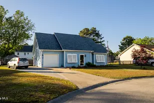 709 Windy Trail, Newport, NC 28570 - Photo 12