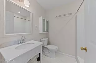 110 Kensington Wy, Aberdeen, NC 28315 - Photo 18