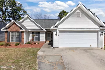 110 Kensington Way, Aberdeen, NC 28315 - Photo 2