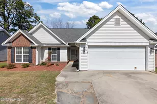 110 Kensington Wy, Aberdeen, NC 28315 - Photo 2