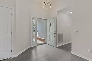 110 Kensington Wy, Aberdeen, NC 28315 - Photo 12