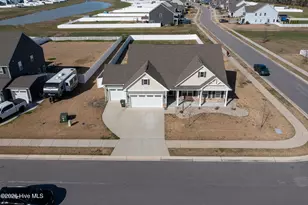 108 Steppeside Ln, Moyock, NC 27958 - Photo 4