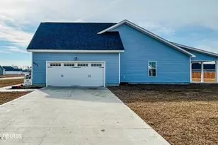 1230 Inner Banks Ln, Jacksonville, NC 28546 - Photo 8